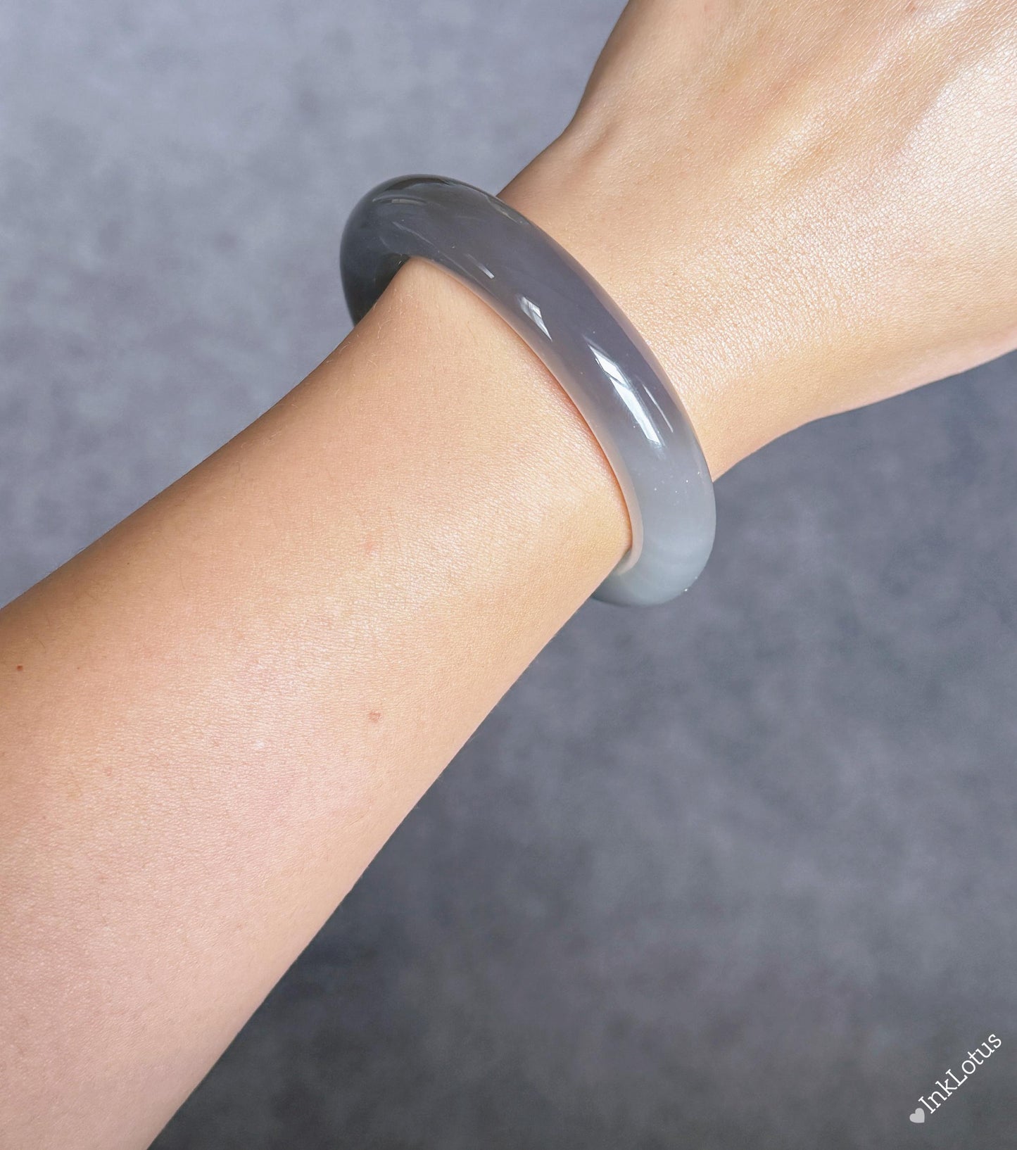 Gray Nephrite Jade Bangle Bracelet: Certified Genuine Jade Stone (54.3mm Inner Diameter)