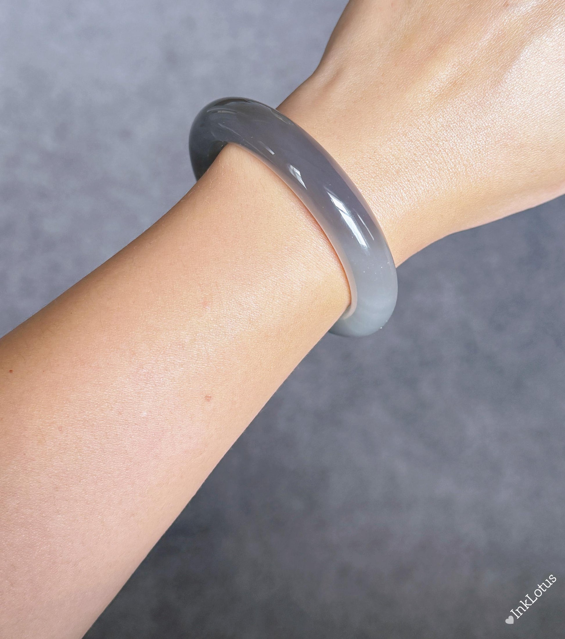 Gray Nephrite Jade Bangle Bracelet: Certified Genuine Jade Stone (54.3mm Inner Diameter)