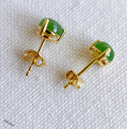 6mm Green Nephrite Jade Stud Earrings