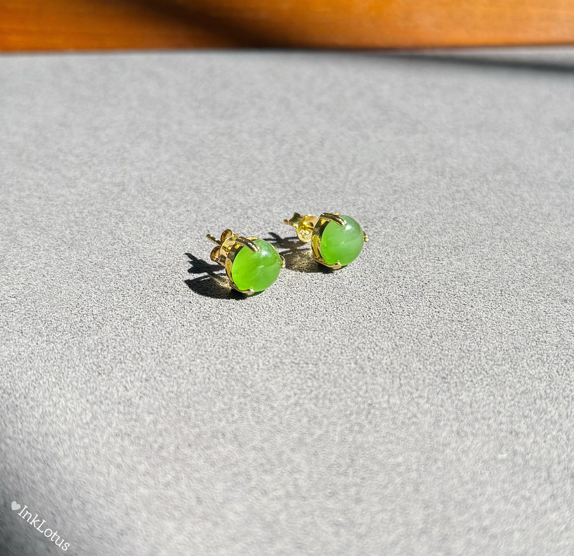 8mm Green Nephrite Jade Stud Earrings