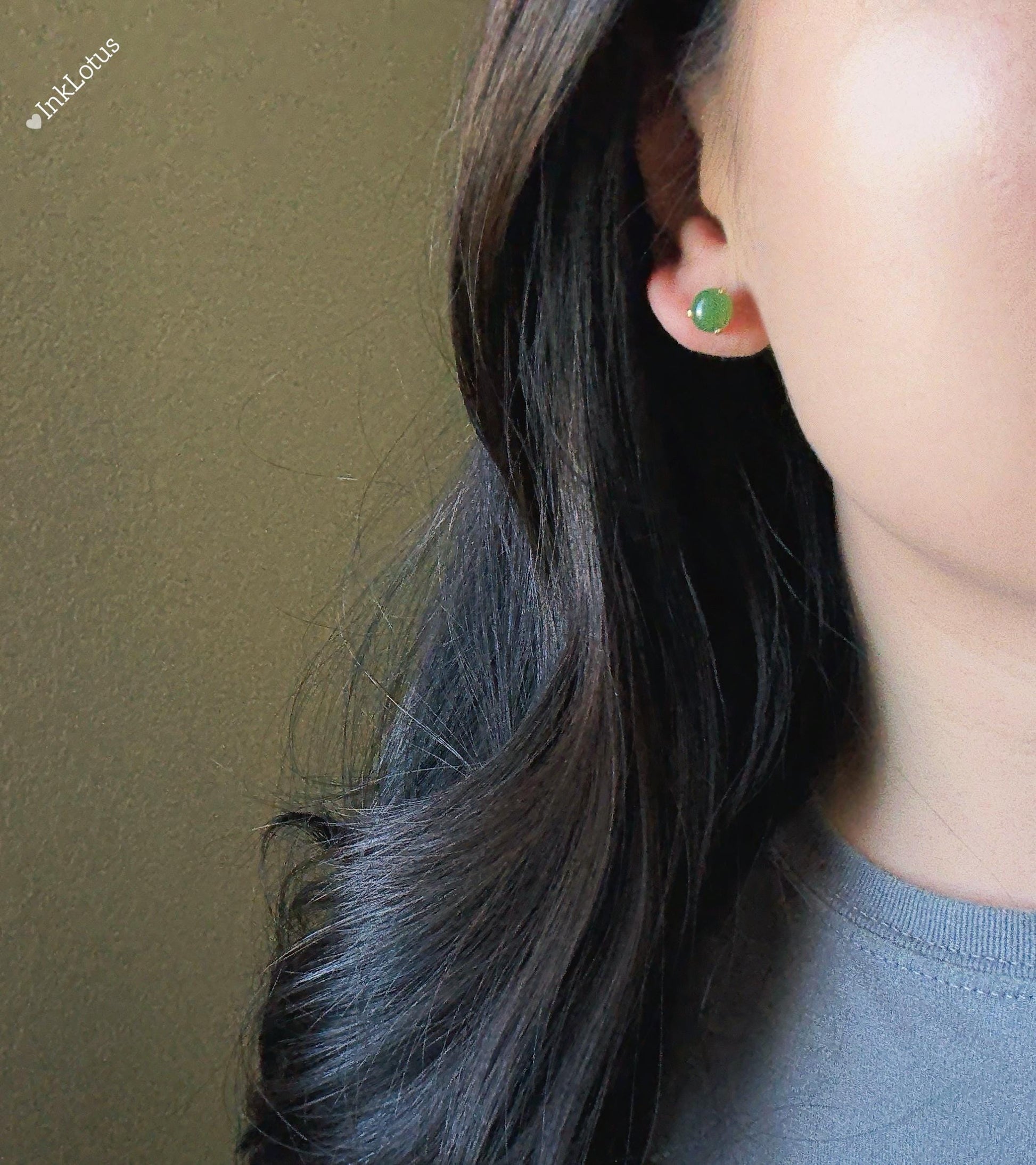 8mm Green Nephrite Jade Stud Earrings