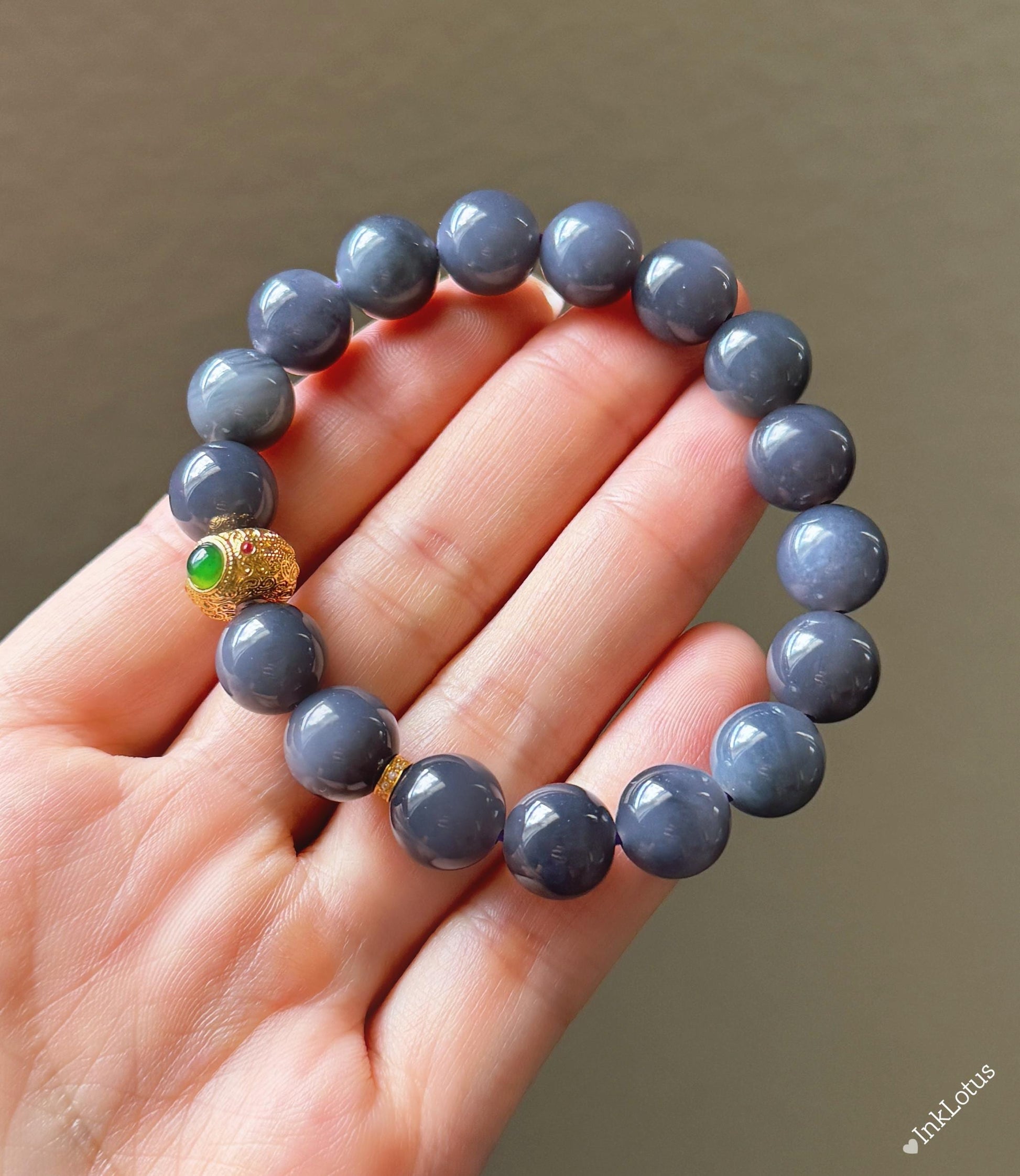 Gray-Purple Nephrite Jade Bracelet 10mm - 18K Gold Jadeite Charm - Handmade