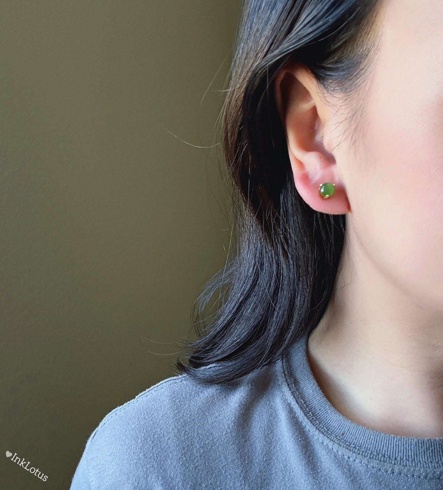 6mm Green Nephrite Jade Stud Earrings