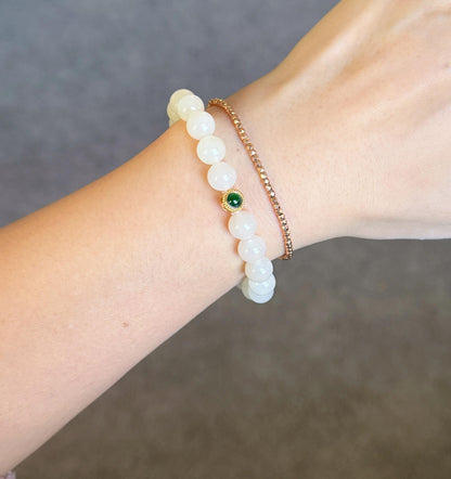 8mm Natural Nude Pink Nephrite Jade Beaded Bracelet – 18K Gold Green Jadeite Accent
