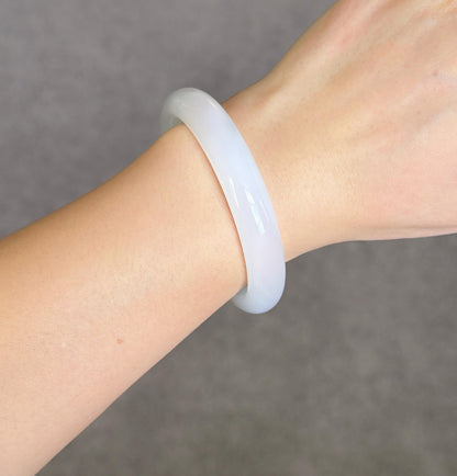 Natural Chalcedony Bangle Bracelet – Smooth Rounded Cuff, MinimalistGemstone Jewelry