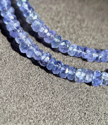 Natural Tanzanite Beaded Necklace | 2*4mm Faceted Gemstone | 18K Gold Freshwater Pearl Pendant | Minimalist Jewelry