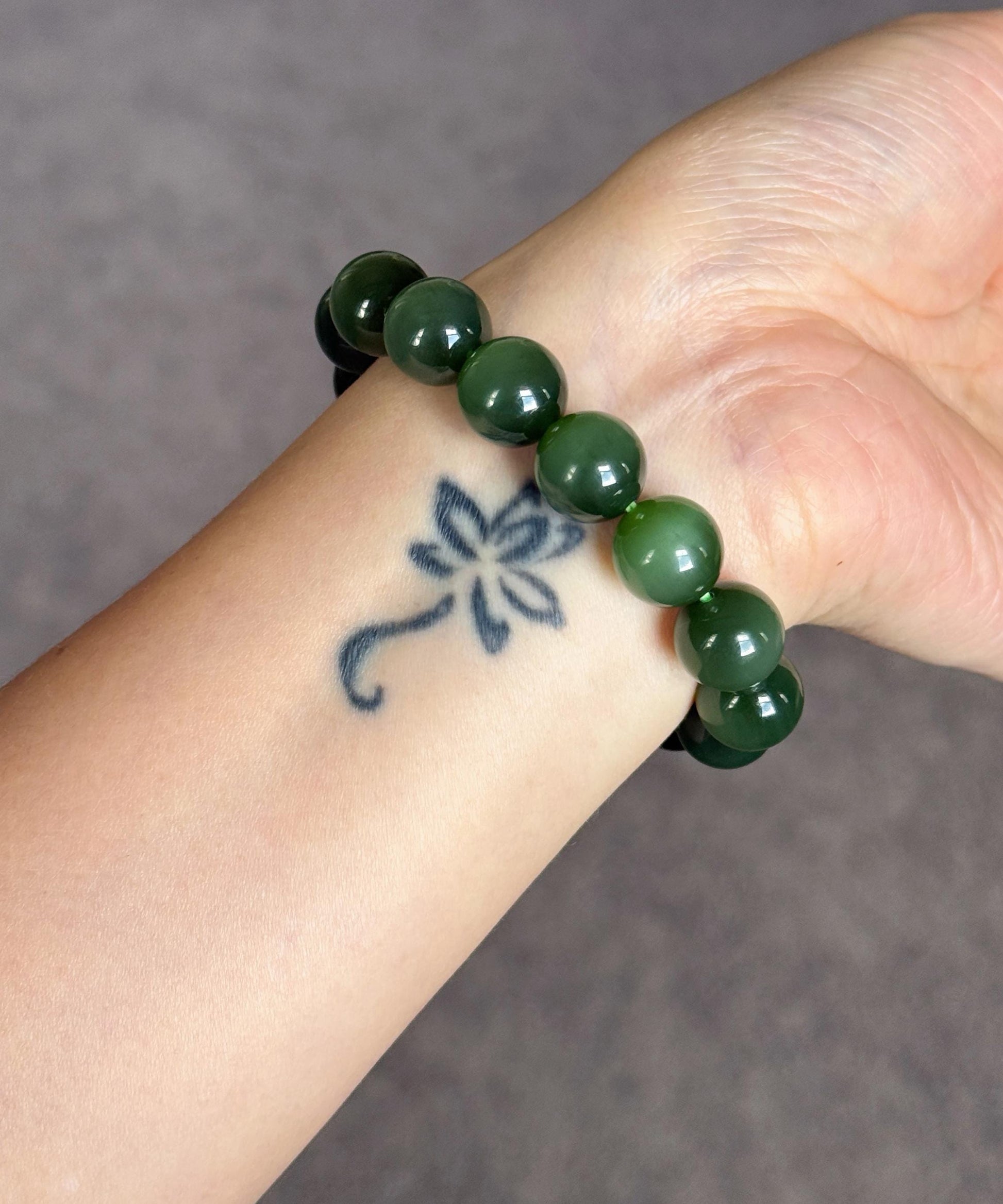 12mm Natural Nephrite Jade Bracelet | Certified Green Jade with Cat’s Eye Effect | Collector Grade Gemstone