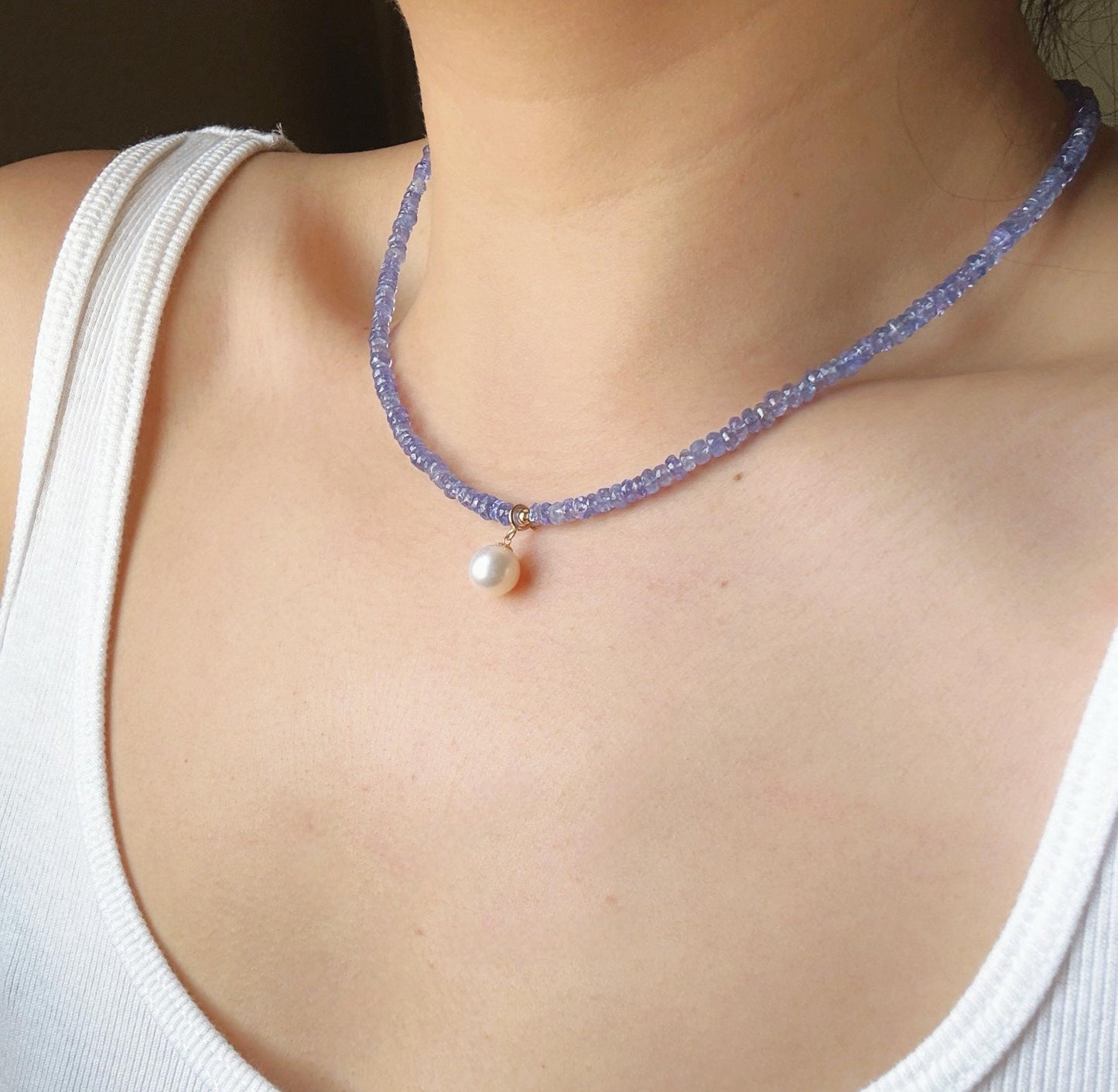 Natural Tanzanite Beaded Necklace | 2*4mm Faceted Gemstone | 18K Gold Freshwater Pearl Pendant | Minimalist Jewelry
