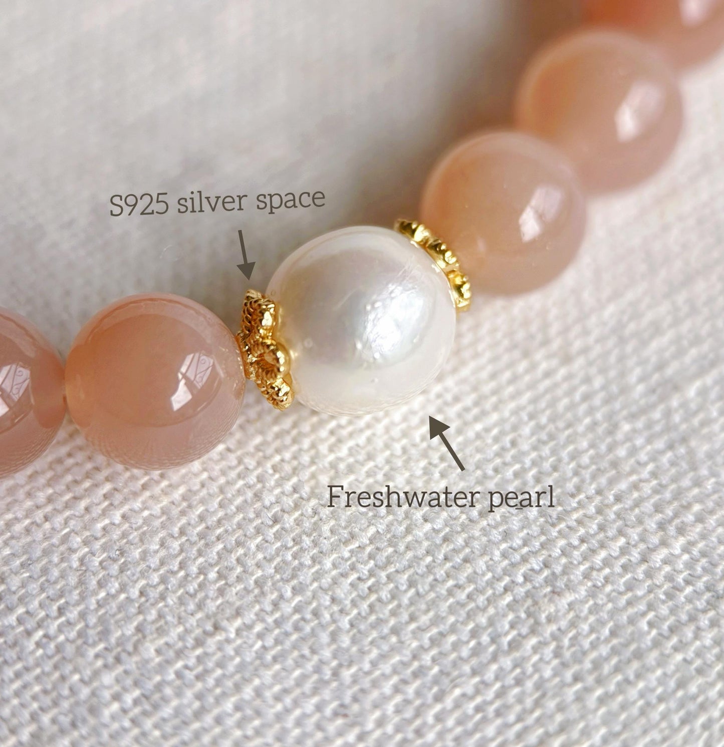 8.5mm Natural and High-grade Peach Moonstone with Freshwater Pearl Bracelet | New Beginnings & Feminine Energy