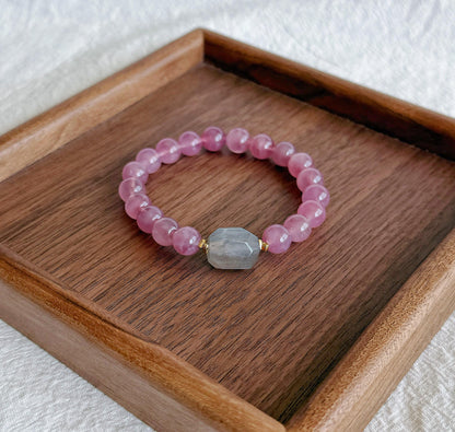 Natural Madagascar Rose Quartz Bracelet | 8.5mm Pink-Purple Gemstone Beads with Labradorite Centerpiece