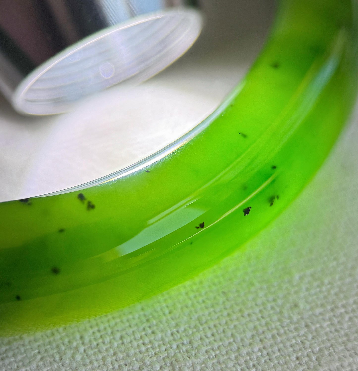 Certified Green Nephrite Jade Bangle 59mm | Natural and Fine Jade Jewelry