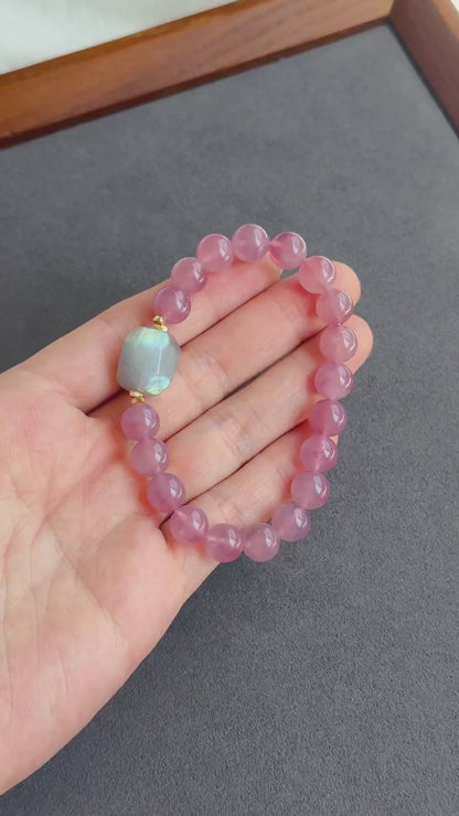 Natural Madagascar Rose Quartz Bracelet | 8.5mm Pink-Purple Gemstone Beads with Labradorite Centerpiece